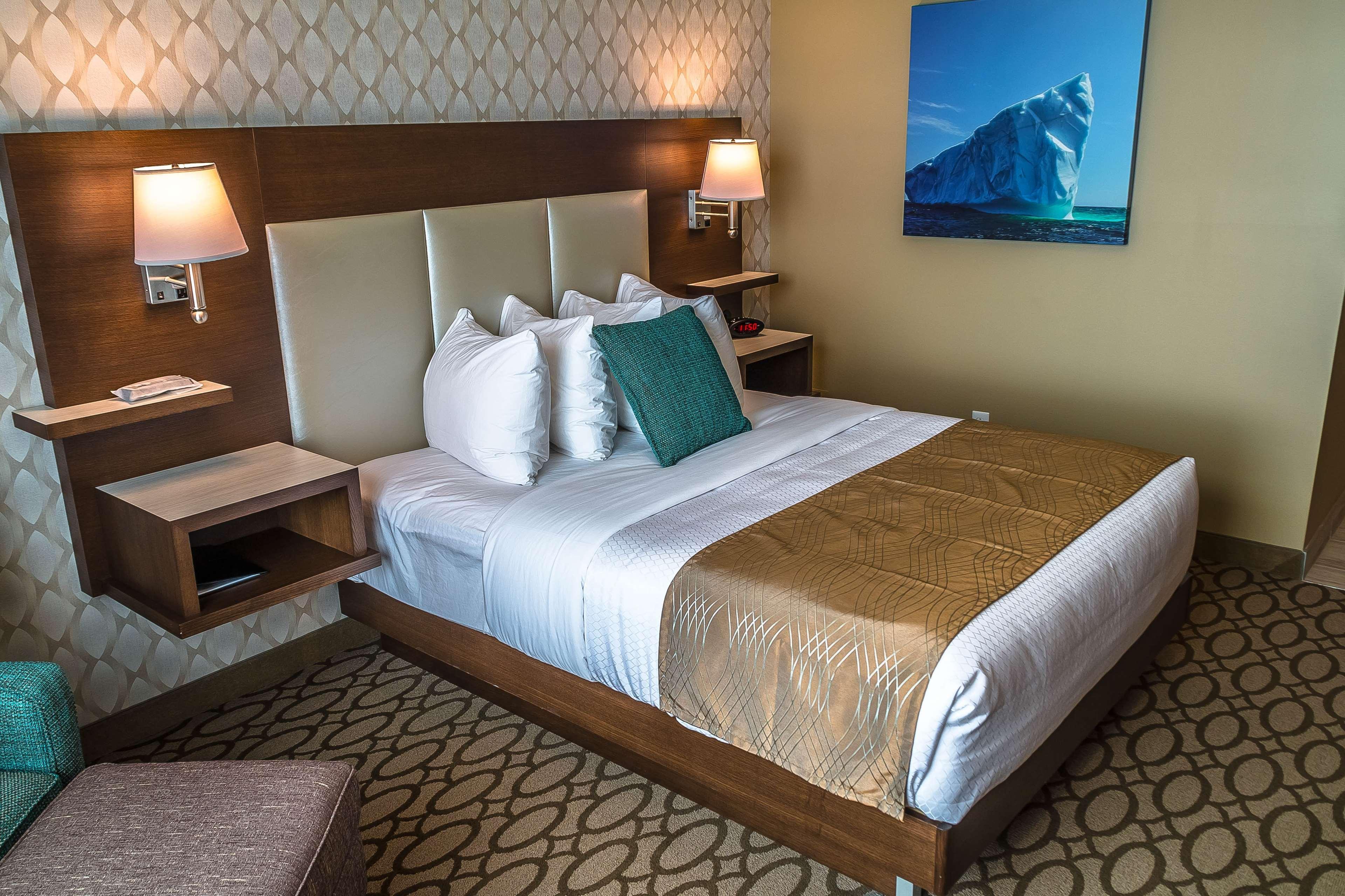 Best Western Plus St. John'S Airport Hotel And Suites Экстерьер фото