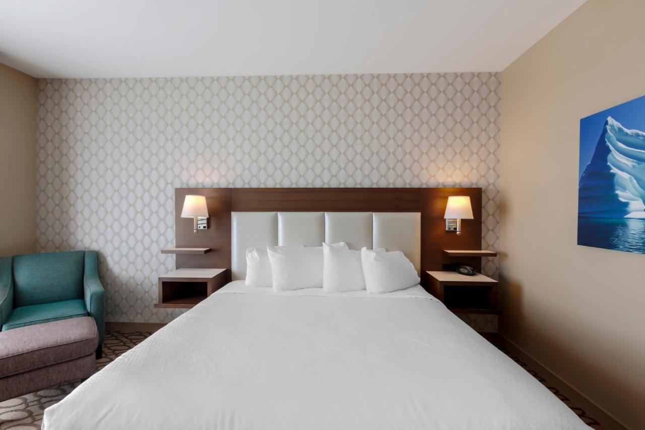 Best Western Plus St. John'S Airport Hotel And Suites Экстерьер фото