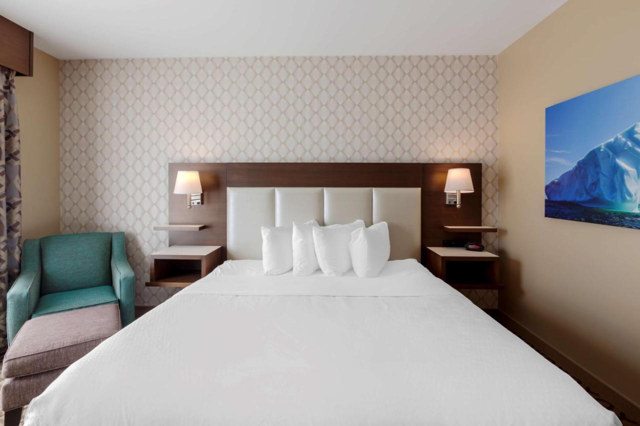Best Western Plus St. John'S Airport Hotel And Suites Экстерьер фото